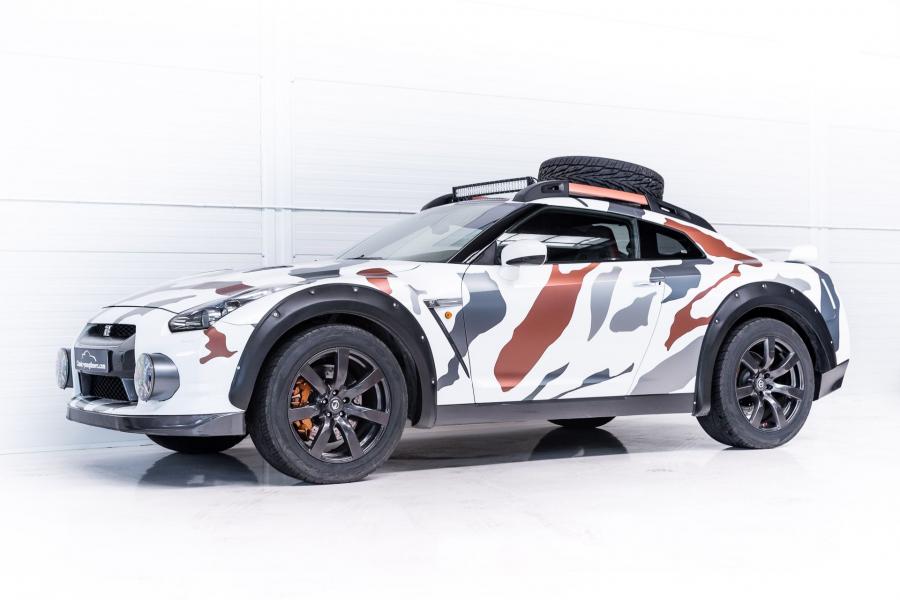 Nissan GT-R Offroad Godzilla 2.0 2019 года  (фото 4 из 24)